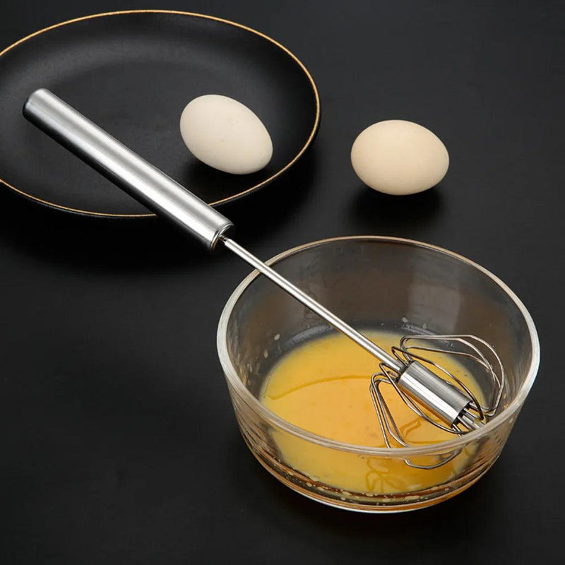 Mini batedor de ovos semi-automático, praticidade ao seu dispôr na cozinha. - online Totally